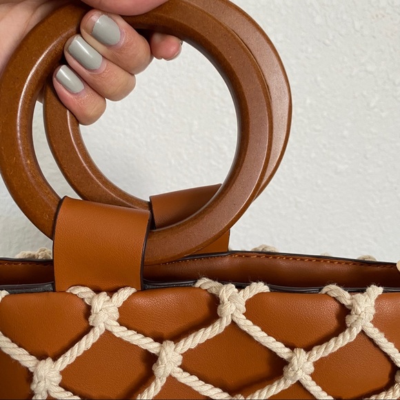 Lulu’s Bag 😍 - Picture 7 of 13